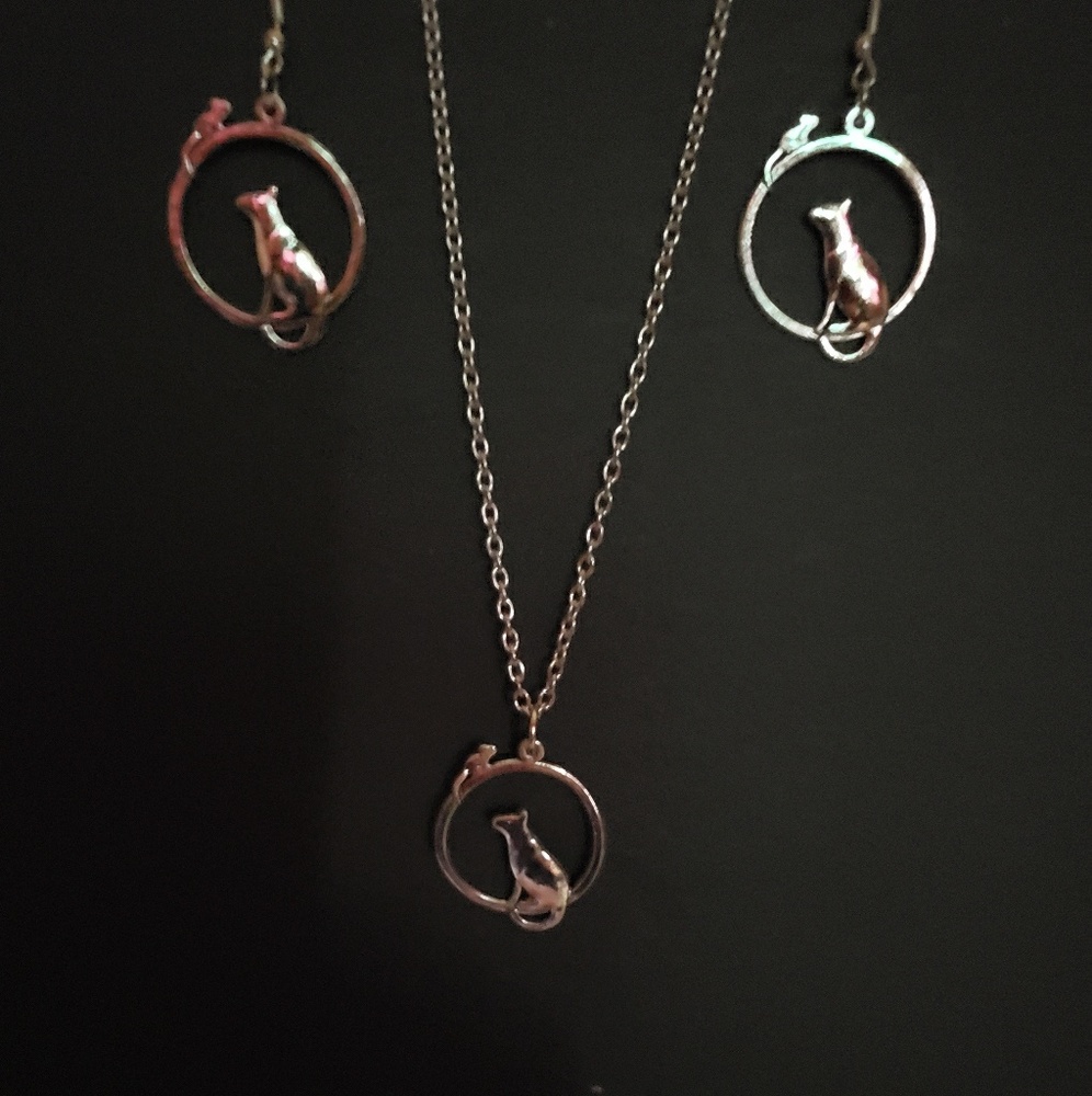 Cat and Mouse Necklace and Earrings Set